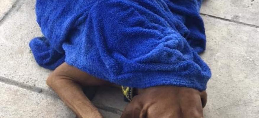 Jasper φίλος της Ηλέκτρας.